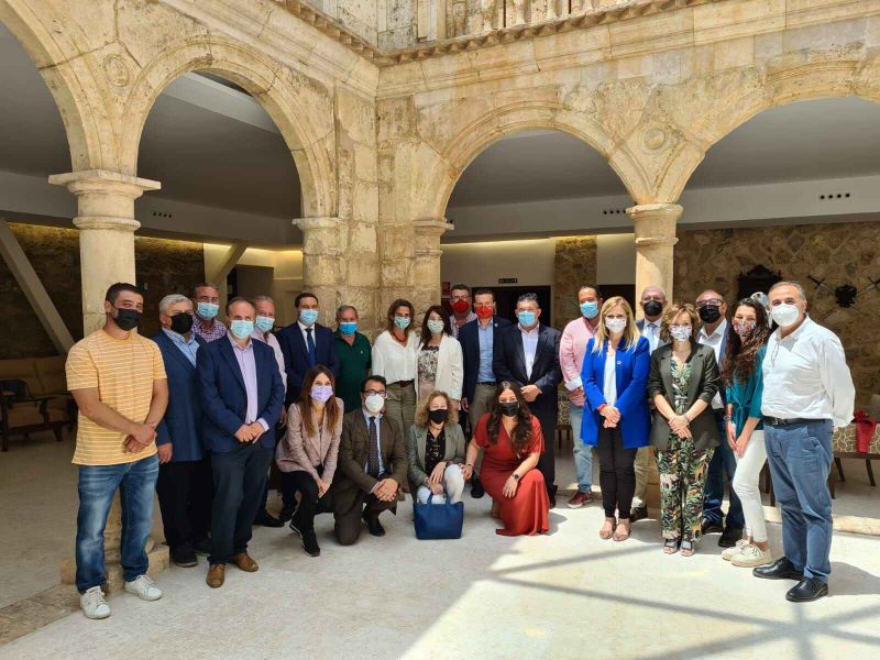Teresa Ribera destaca el papel de los ayuntamientos para dinamizar el medio rural en el Plan frente al Reto Demográfico