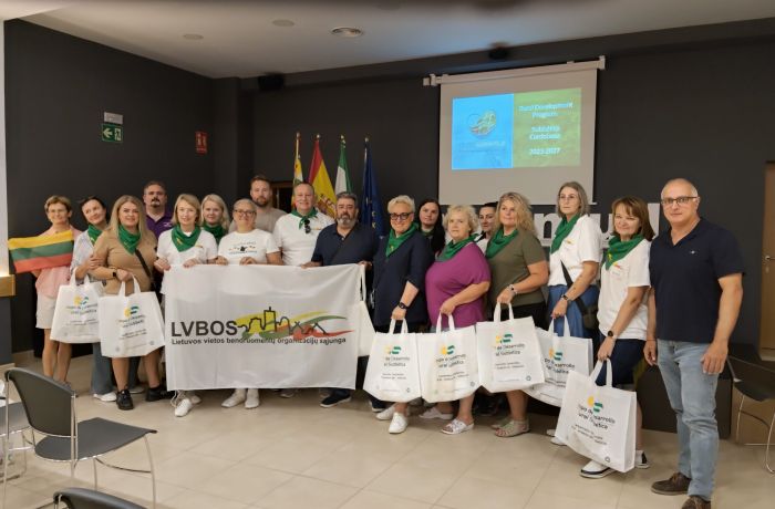 Una delegación de Lituania conoce el impacto de LEADER en la Subbética Cordobesa