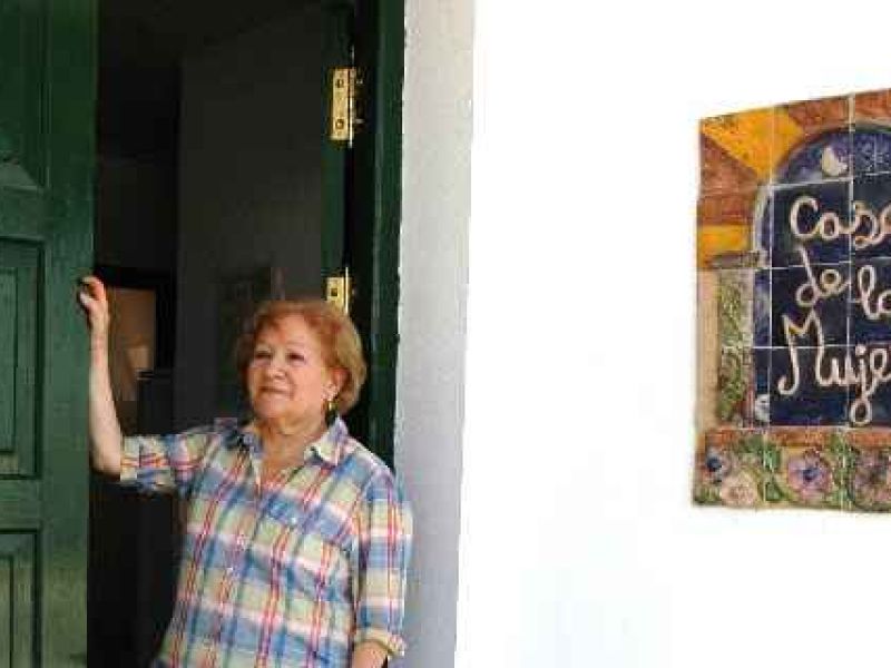 El IAM concede a Paqui Gago el Premio de Honor «Carmen Olmedo» por su activismo por las mujeres rurales