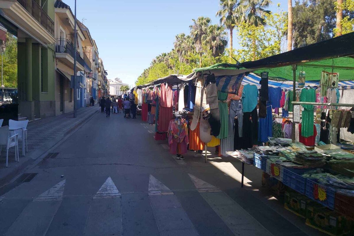 <strong>El GDR Bajo Guadalquivir anima a los municipios del territorio a </strong>potenciar el comercio ambulante
