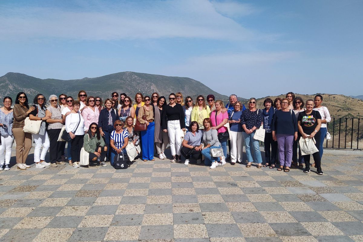 El GDR Sierra de Cádiz destaca el protagonismo de las emprendedoras de la comarca en la fijación de población al territorio