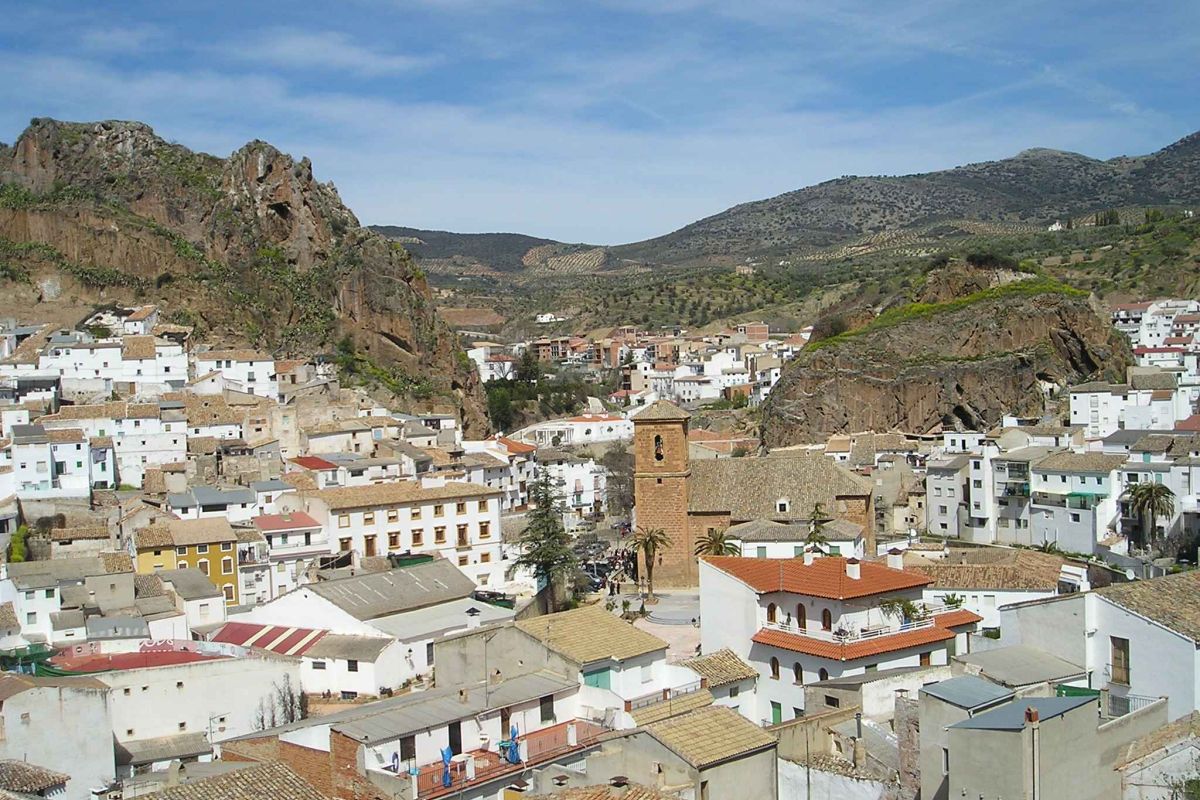 La despoblación duplica el coste de los servicios públicos básicos