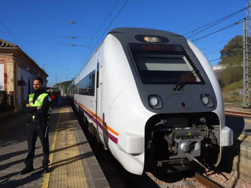 El GDR Medio Guadalquivir valora positivamente la continuidad del servicio ferroviario de proximidad Palma del Río – Villa del Río