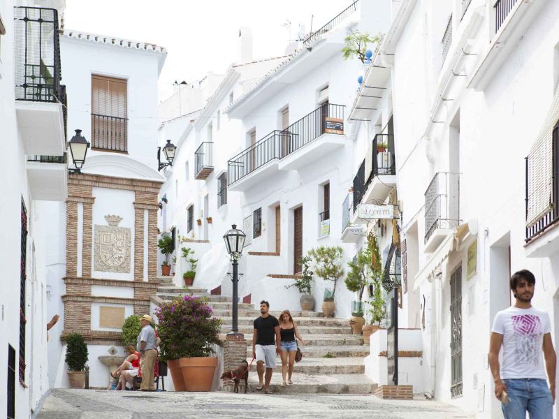 Antequera, Níjar, Isla Cristina, La Iruela, Aznalcázar y Frigiliana superan el último trámite administrativo para su declaración como Municipios Turísticos de Andalucía