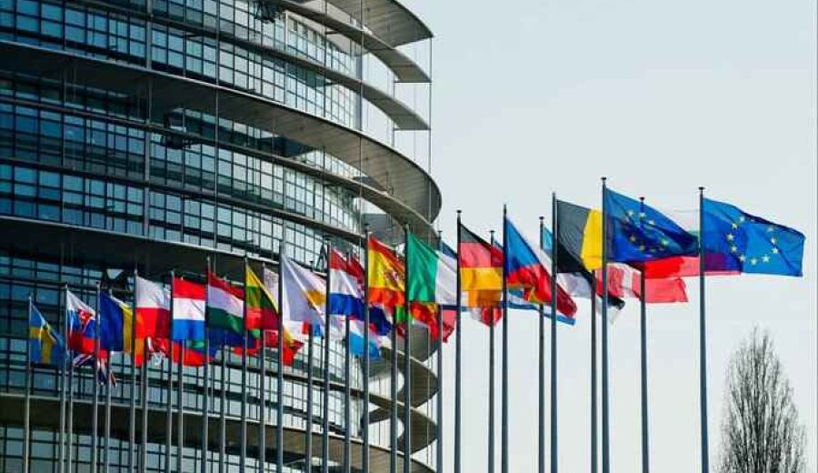 Juan González, jefe de comunicación de la Representación de la Comisión Europea en España: “La Comisión Europea evaluará el impacto de su legislación en las zonas rurales”