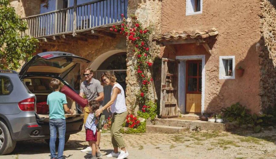 ¿Quién se va a ir a vivir al pueblo?