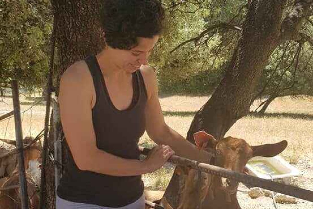 Inma Romero, ganadera por vocación y devoción en la Sierra Sur de Jaén