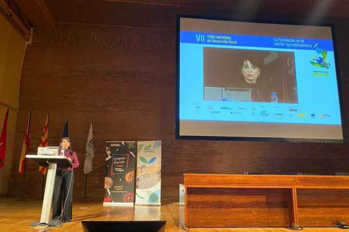 La directora general de Desarrollo Rural, Innovación y Formación Agroalimentaria resalta la importancia de la transferencia de conocimiento como elemento clave para el fortalecimiento del medio rural