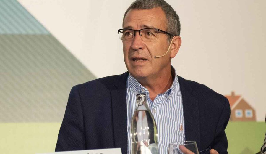 Paco Boya, presidente de esMontañas: «Las ciudades necesitan que el ámbito rural funcione bien. Sin el mundo rural, en definitiva, no podemos entender el mundo urbano»