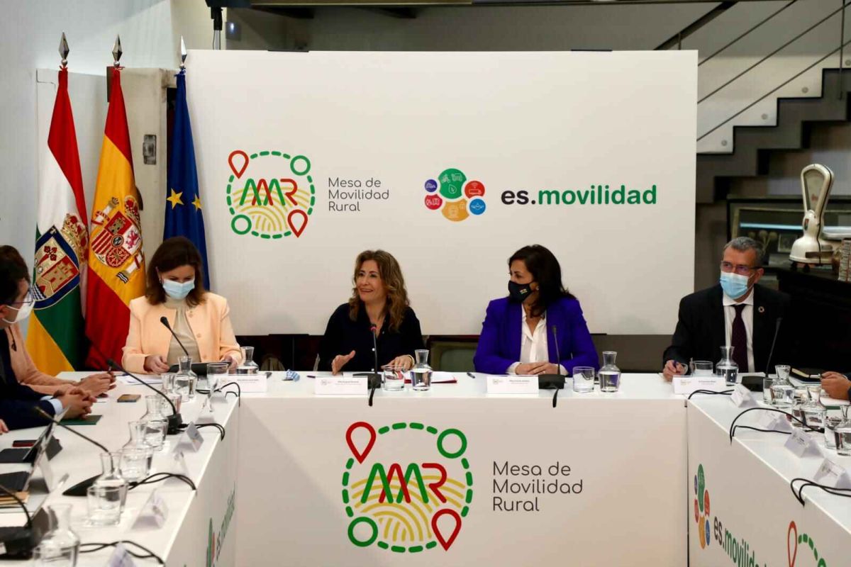 El Gobierno impulsa la creación de la Mesa de Movilidad Rural, iniciativa pionera en España
