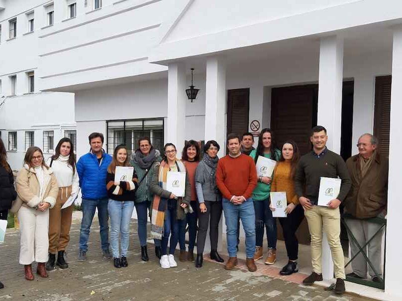 Los 65 jóvenes beneficiarios de las becas HEBE finalizan sus prácticas empresariales