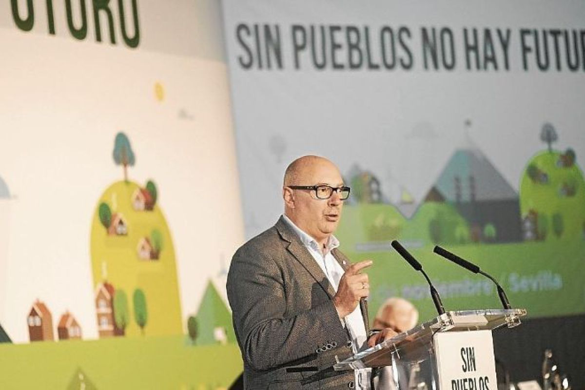 Secundino Caso, presidente de REDR: “Estamos a tiempo de frenar la despoblación”