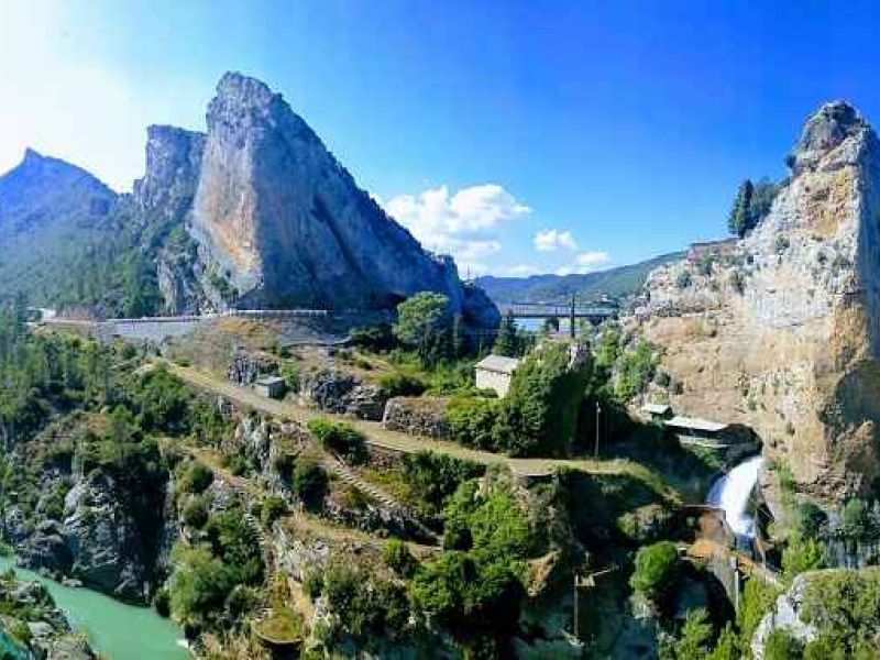 Despoblación y agua, parecidos razonables