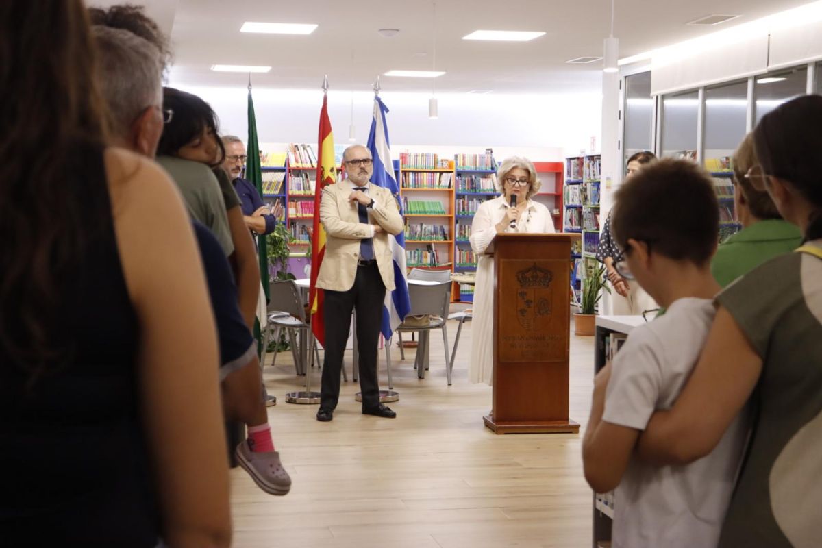 El GDR Vega-Sierra Elvira apoya con fondos LEADER la biblioteca municipal de Vegas del Genil