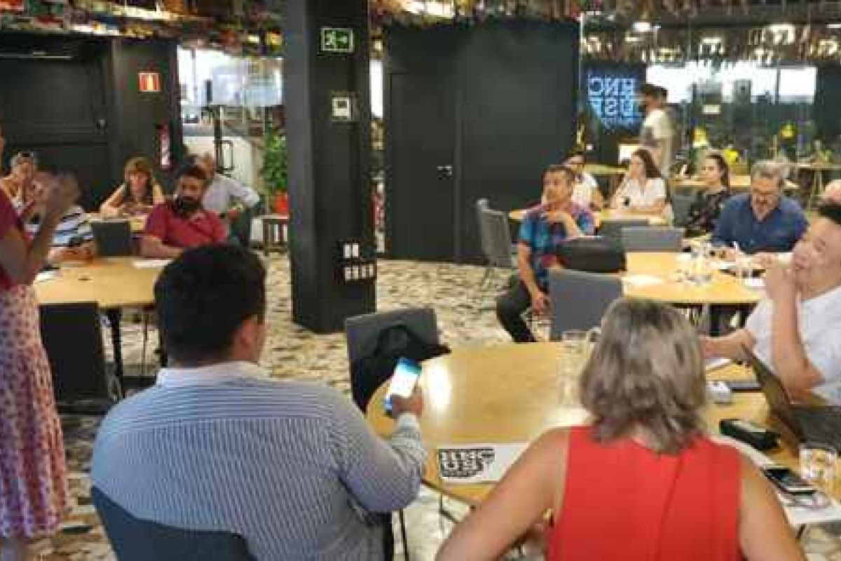 Emprendedores rurales LEADER aprenden cómo llegar al mercado chino gracias a una charla organizada por REDR