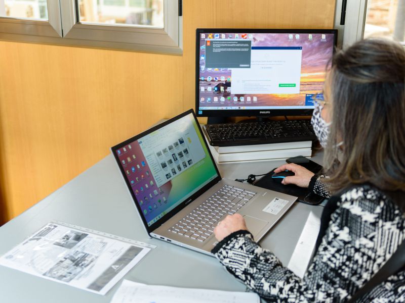 El 20% de las mujeres que viven en zonas rurales ha emprendido un negocio, según el informe de la GEM