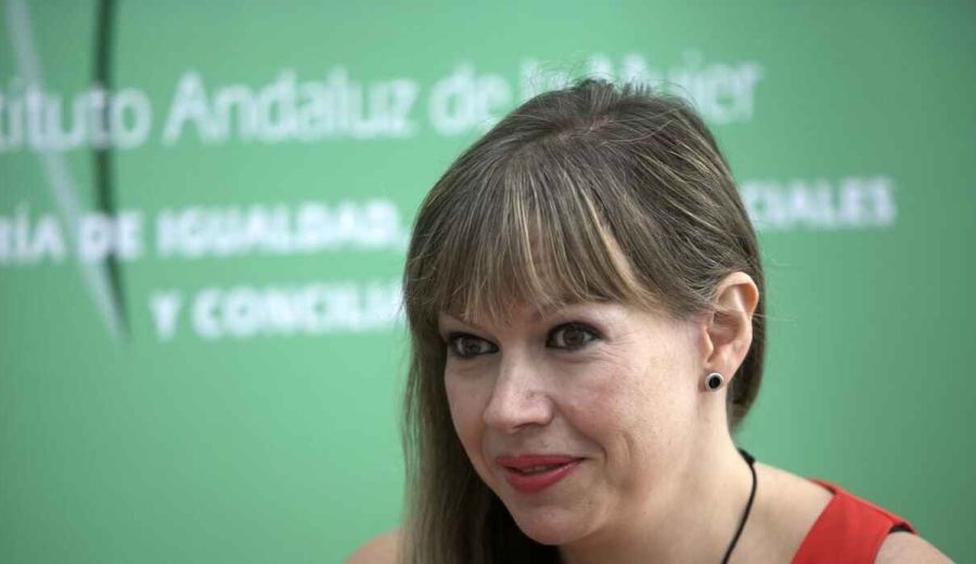 Lourdes Arroyo: «Las mujeres rurales maltratadas  viven un infierno en vida»