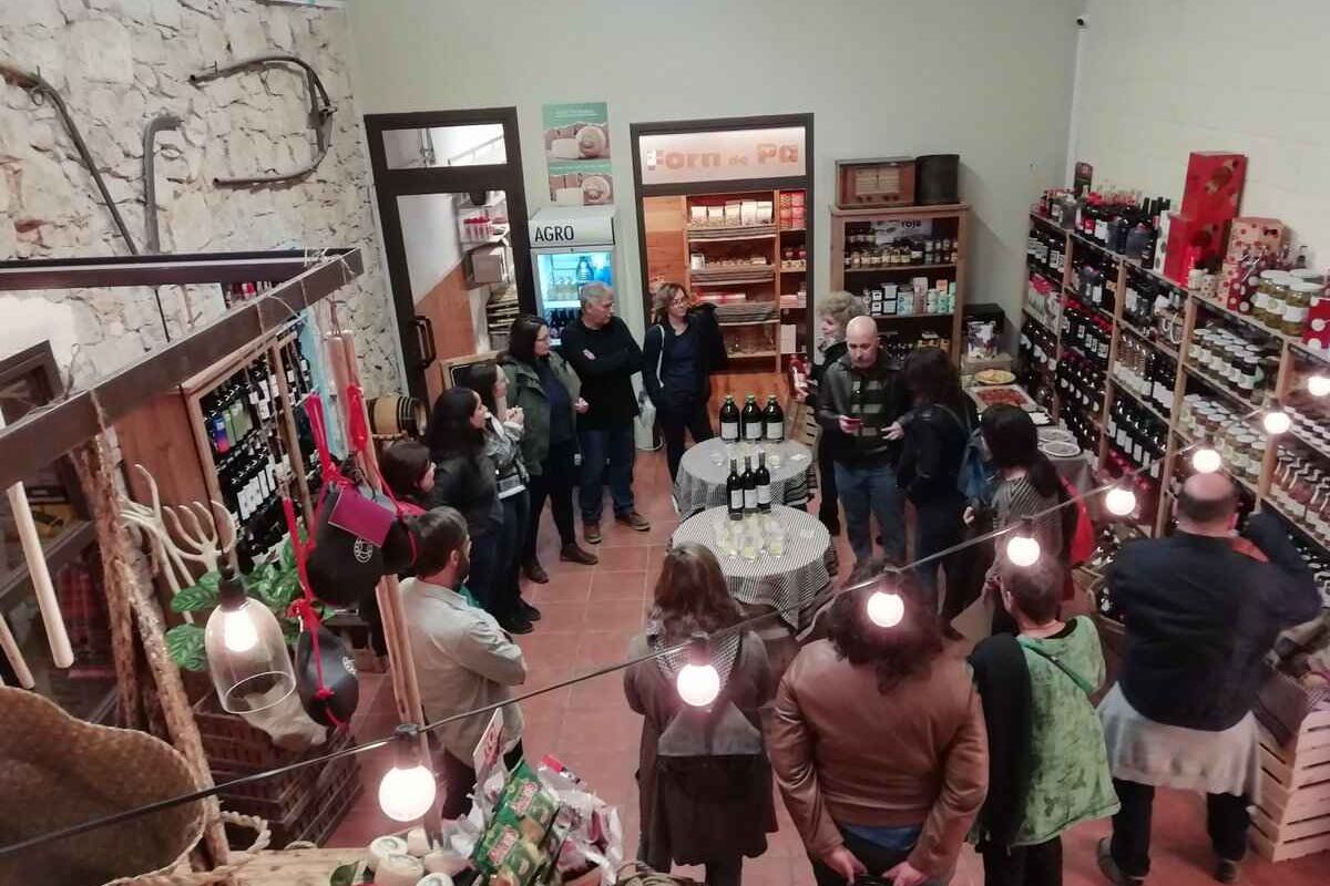 La magia del coworking y LEADER en el medio rural: conociendo dos modelos territoriales y una red