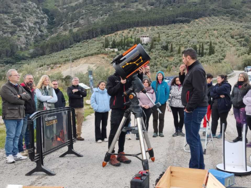 Los primeros guías del Corredor Astronómico de Jaén finalizan su formación