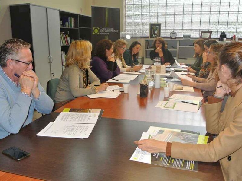 El número de mujeres en los consejos rectores de cooperativas se incrementa un 19% en el último año