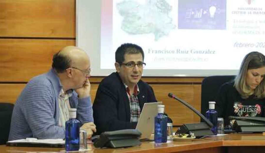 Claves contra la despoblación: “Hay que poner el énfasis en el papel de los grupos de acción local”