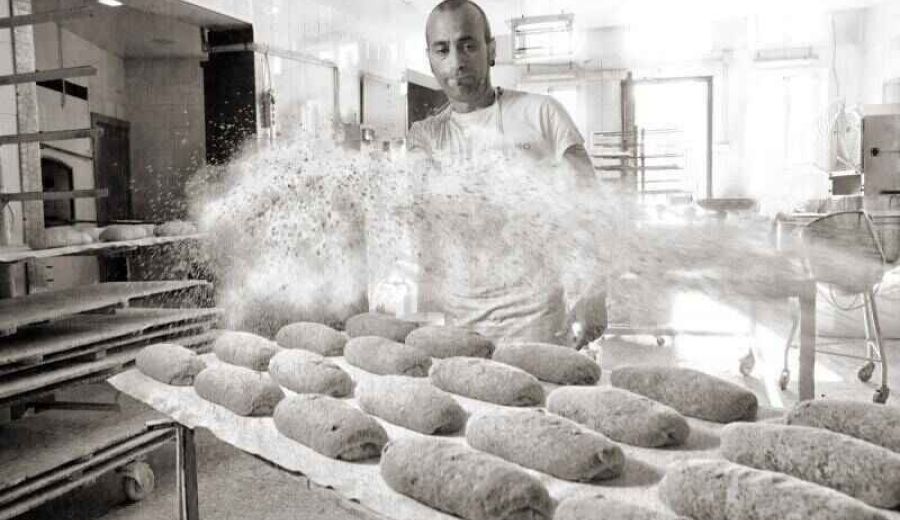 El GDR de Guadix apoya con LEADER  los productos locales de la comarca