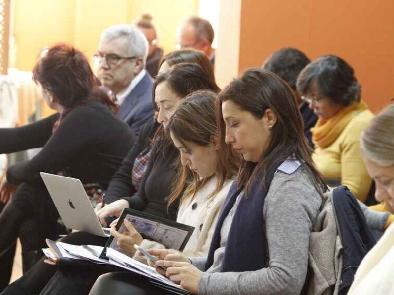 La sangría demográfica y formas de atajarla, a debate en Laujar de Andarax (Almería)