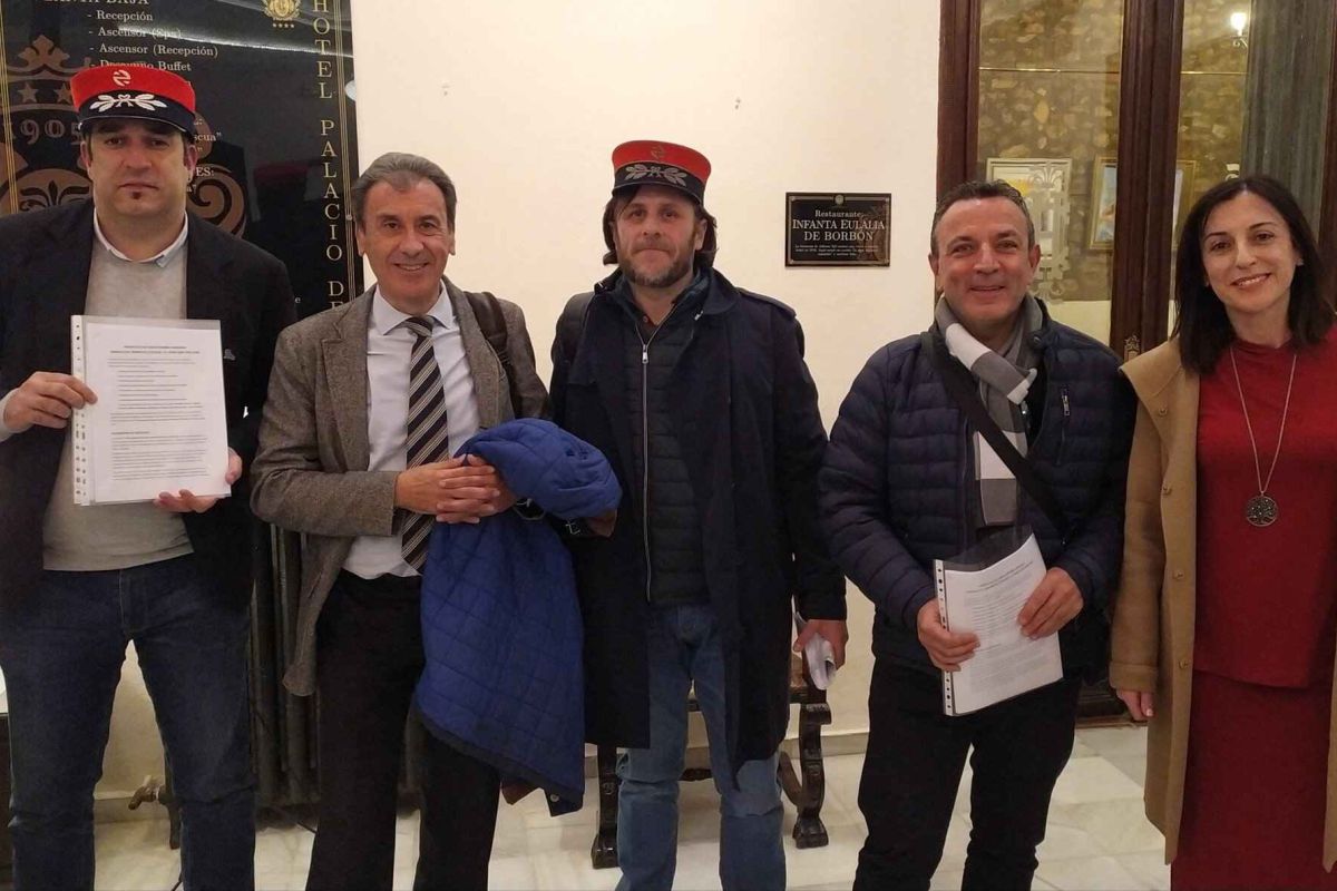 Proponen revitalizar el ferrocarril convencional  para vertebrar los territorios de Andalucía Oriental