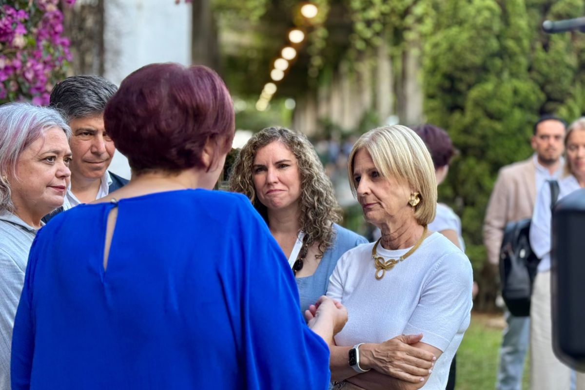 La presidenta de la FEMP tiende la mano a los Grupos de Acción Local  para seguir reivindicando el desarrollo rural y una financiación justa