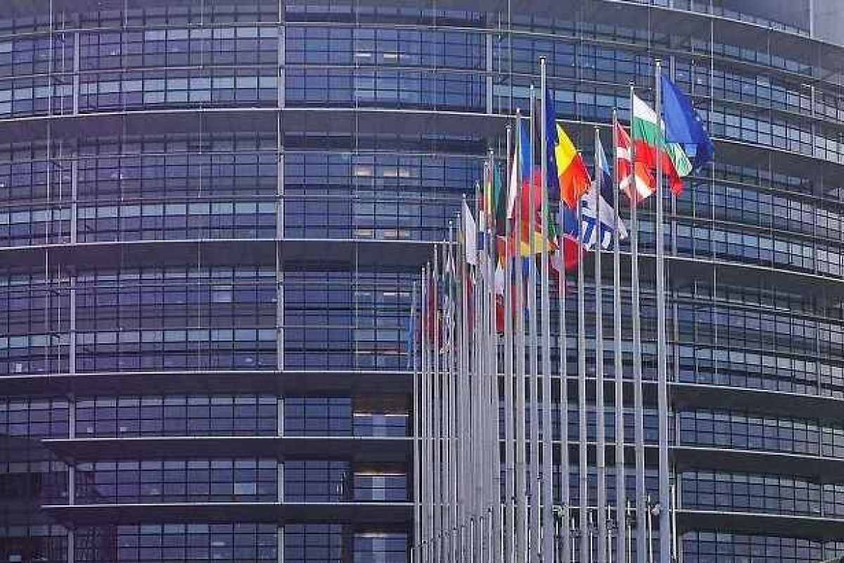 Publicado el Reglamento Europeo que garantiza el desarrollo rural en 2021-2022