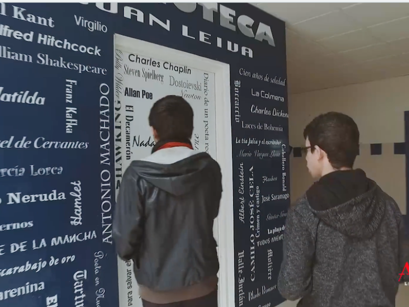 La mejor biblioteca escolar de Andalucía está en La Barca: “Es una recompensa a muchos años de trabajo”