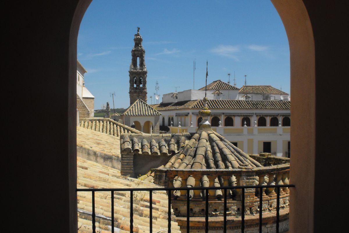 Écija presenta varios proyectos sobre infraestructuras turísticas y culturales al GDR Campiña y los Alcores de Sevilla