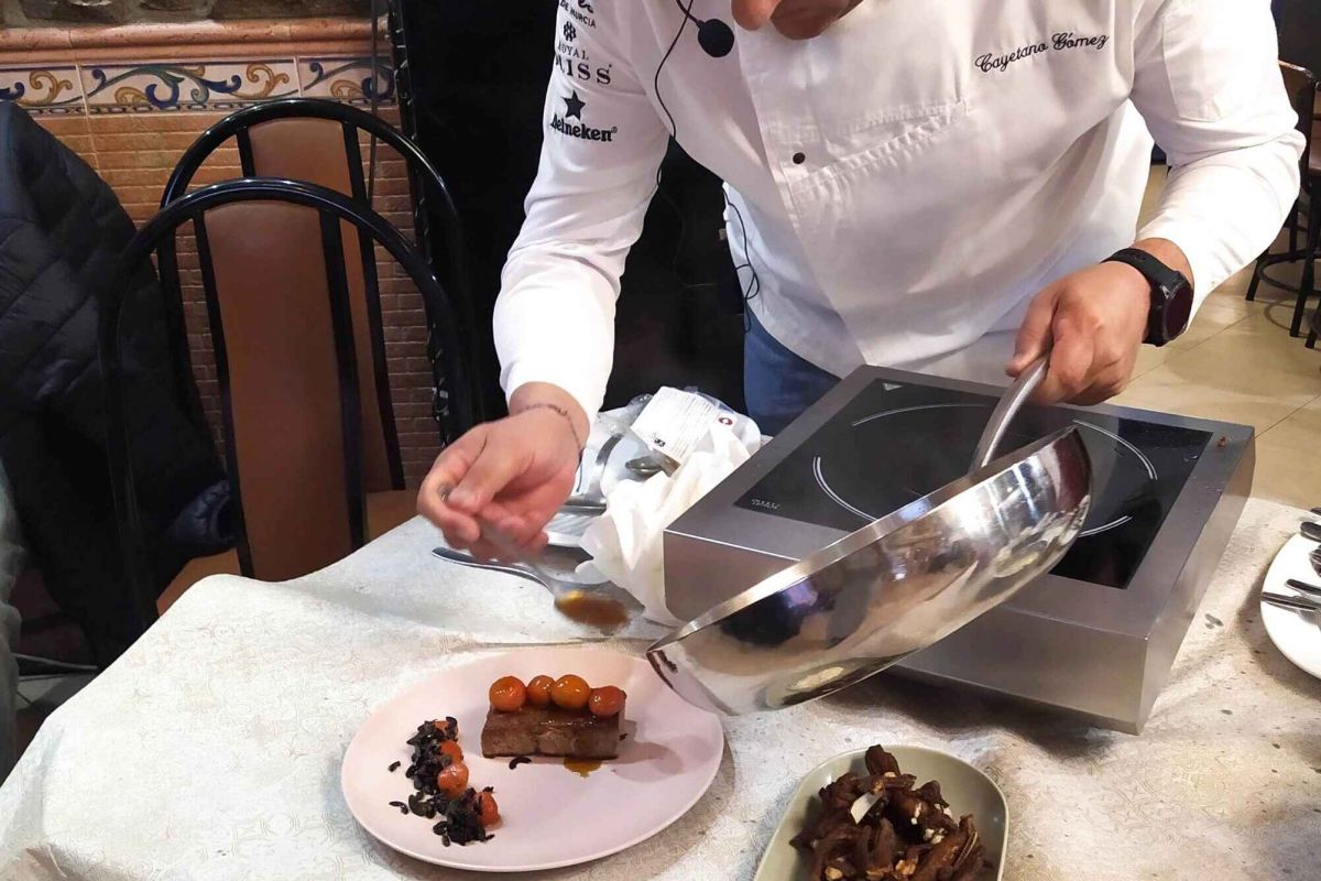 El Altiplano difunde el cordero segureño con talleres de cocina dirigido a profesionales