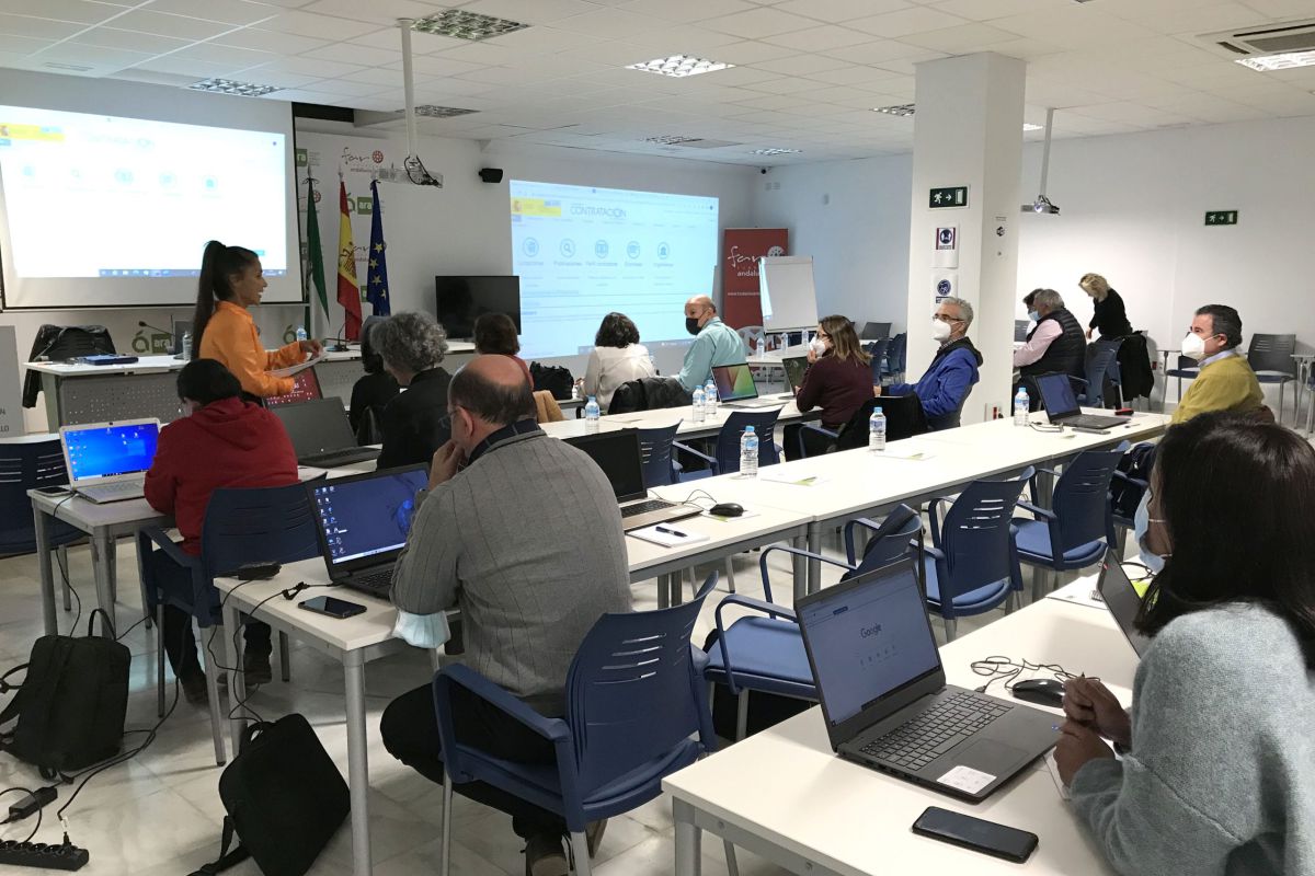 Grupos de Desarrollo Rural de Andalucía se forman con ARA en licitación electrónica a través de la Plataforma de Contratación del Sector Público