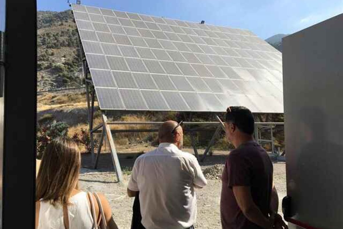 Los municipios granadinos de Agrón y Huétor Tájar participan en un proyecto piloto sobre ciudades inteligentes en el ámbito rural