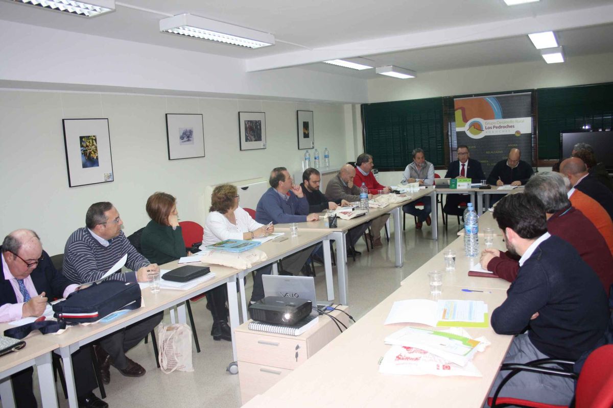 El GDR de Los Pedroches evalúa la Estrategia de Desarrollo Rural y acuerda la simplificación de criterios para facilitar el acceso a la misma