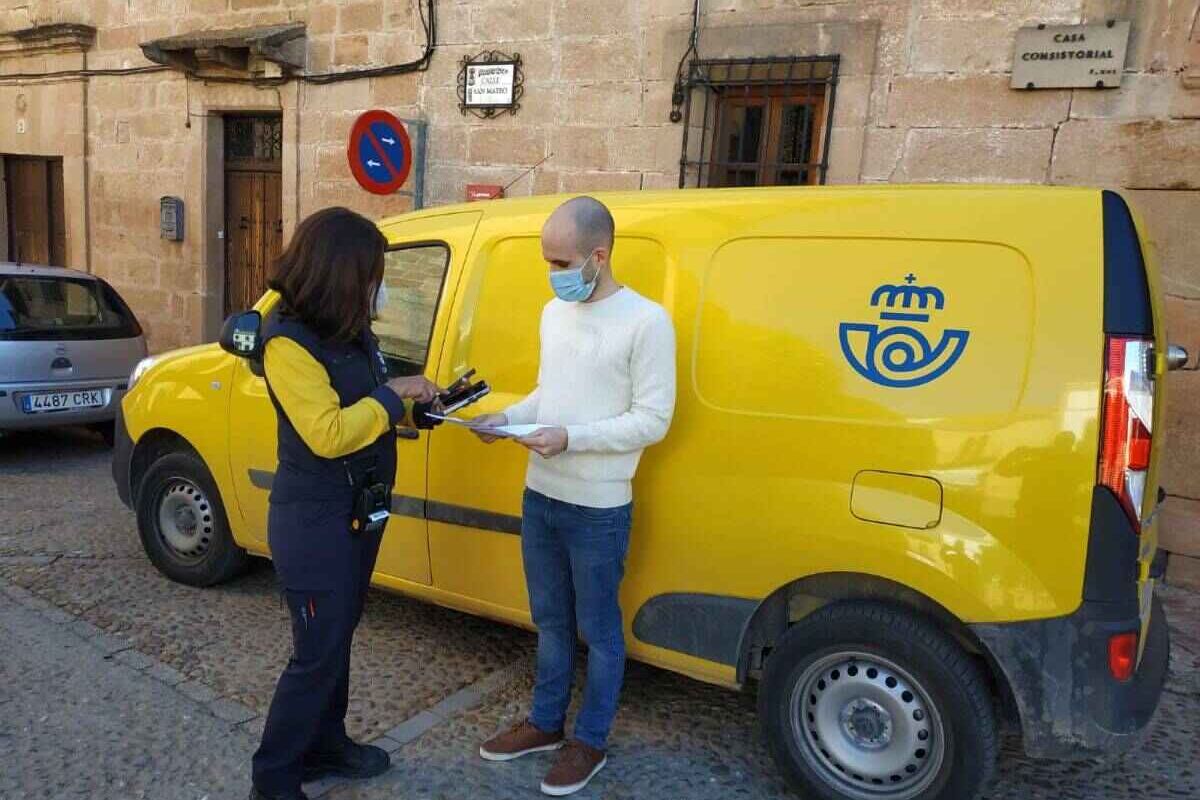Correos digitalizará los 2.295 puntos de atención al público en zonas rurales