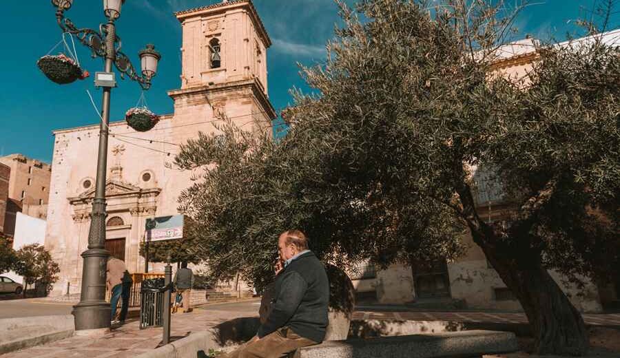 FADEMUR lleva al Congreso cincuenta propuestas para reconstruir el país “sin dejar a los pueblos atrás”