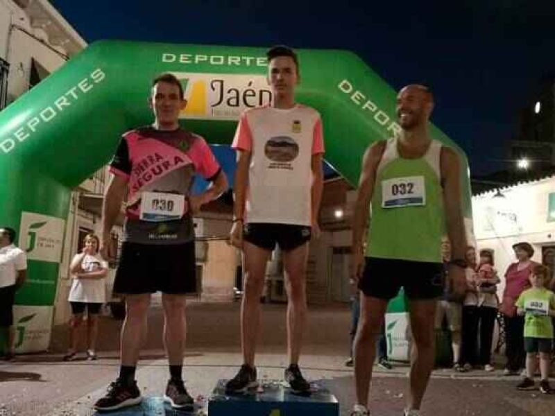 El GDR Sierra de Segura colabora con la Carrera Popular Nocturna Peñalta que recaudaba fondos para la Asociación de Padres de Niños con Cáncer de la provincia de Jaén