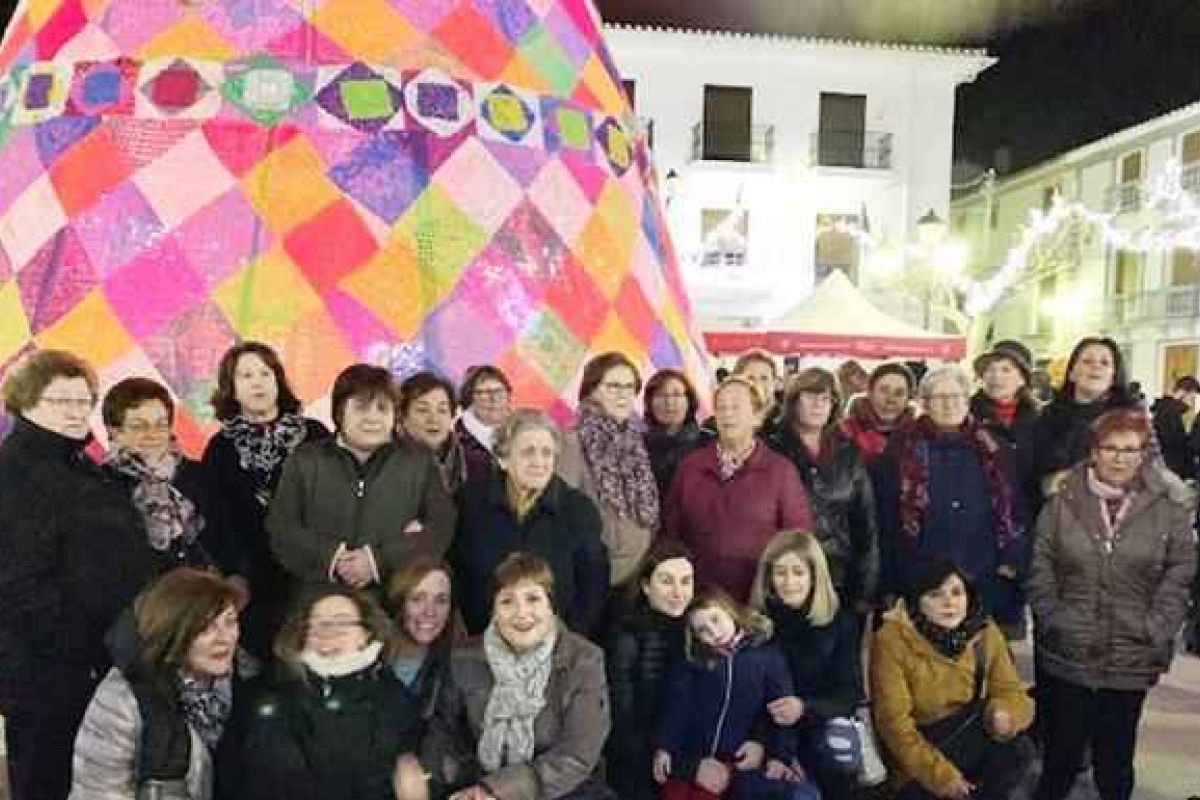 Galera viste su Navidad de ecología y feminismo