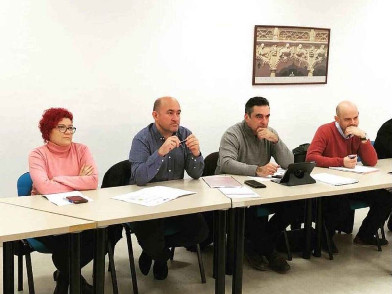 Los Grupos de Acción Local y los empresarios piden reducciones fiscales para Cuenca