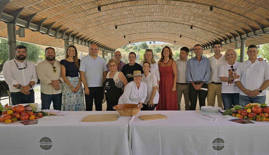 Arranca la campaña del sabor del verano: Tomate Huevo de Toro 2025