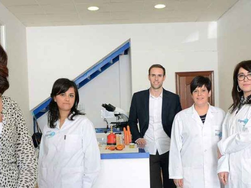 Laura González, responsable de administración de Sigma Biotech: «Las empresas deben ser capaces de diferenciarse de su competencia apostando por el lanzamiento de productos que aporten valor añadido».