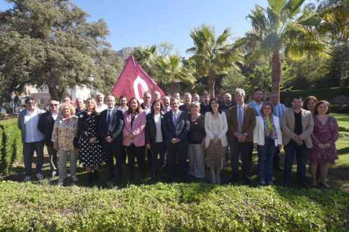 Diputación de Granada, los Grupos de Desarrollo Rural y entidades de la provincia firman el primer Pacto provincial contra la despoblación