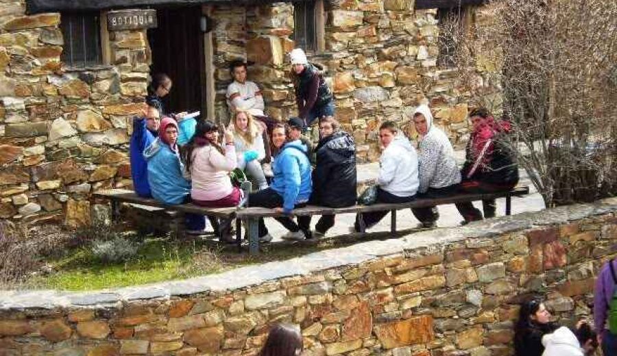 El ministerio de Educación publica una nueva convocatoria del programa educativo de recuperación de pueblos abandonados