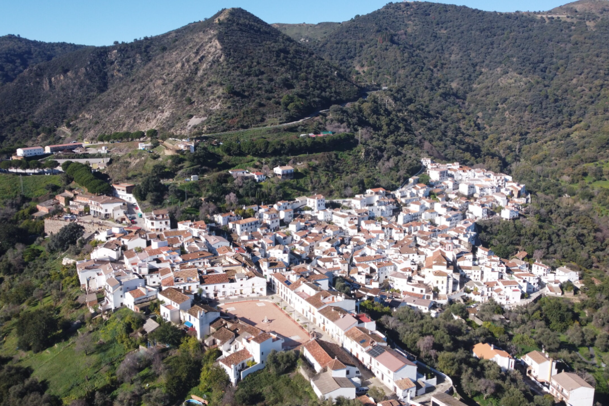 MITECO  destina 52 millones de euros  a proyectos innovadores  que frenen la despoblación