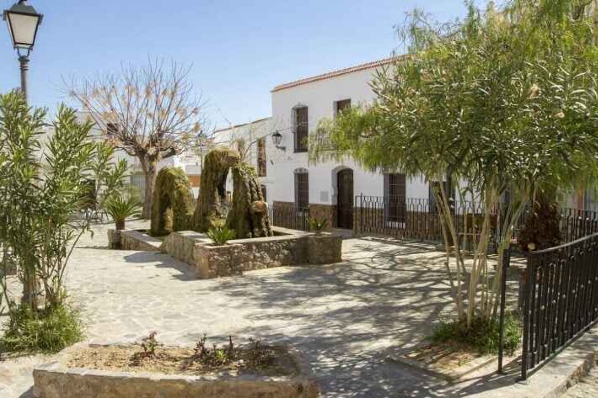 La universidad de Almería  impulsa el proyecto “Marca Pueblo” para frenar la despoblación en los pueblos más rurales de la provincia