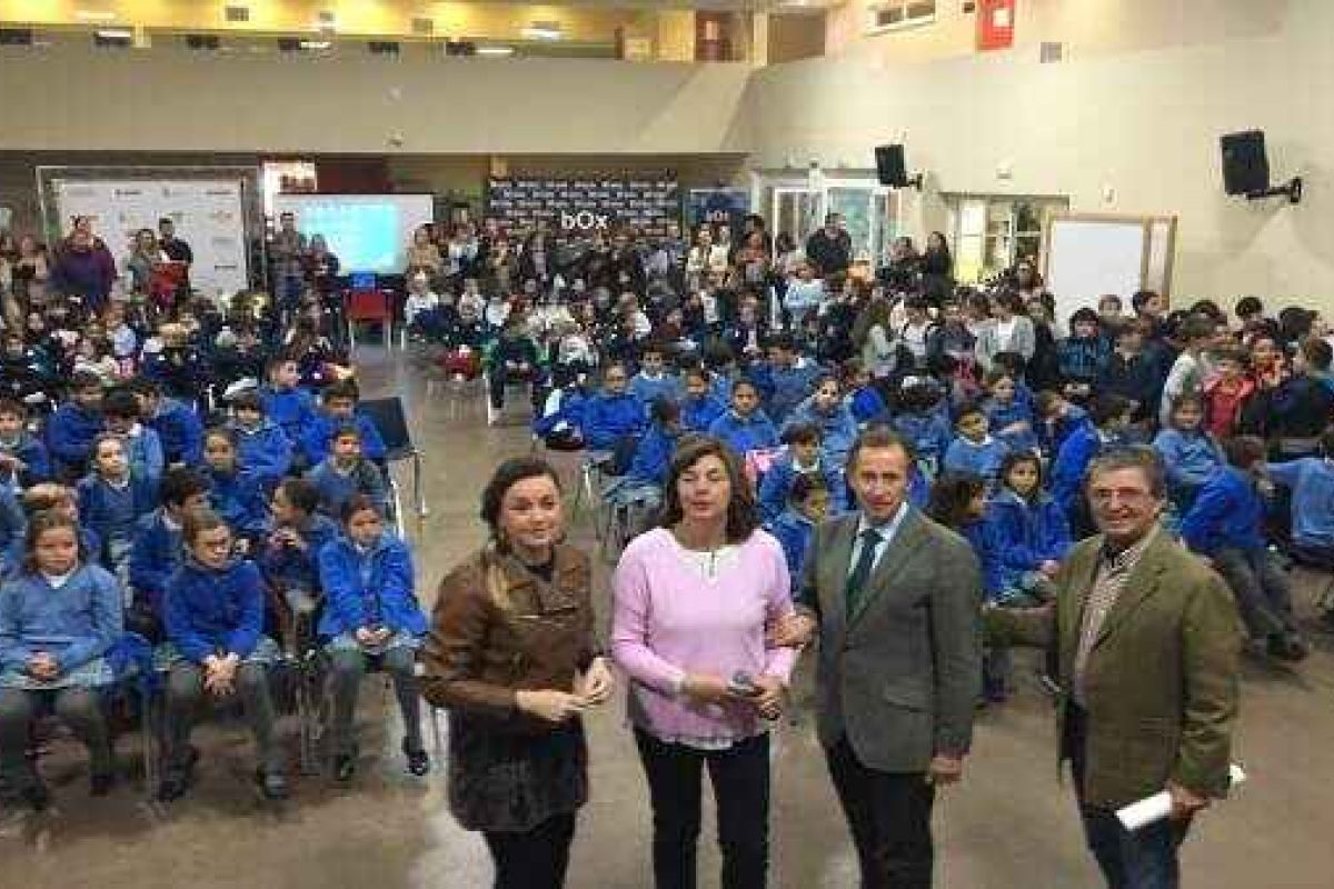 Cerca de 300 estudiantes participan en talleres de sensibilización en la Feria de la Igualdad de Chiclana