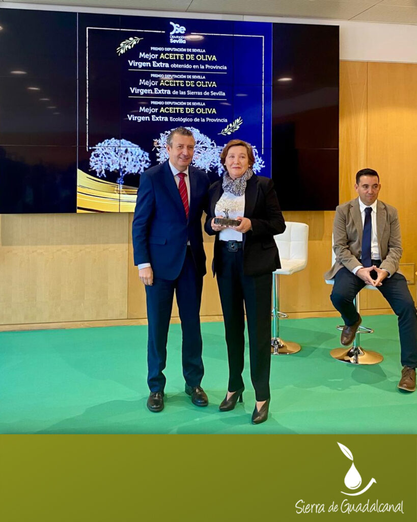 El mejor AOVE del mundo está en manos de mujeres de la Sierra Morena Sevillana Asociación para el Desarrollo Rural de Andalucía 492115018 1133788875428983 6582826887237938679 n