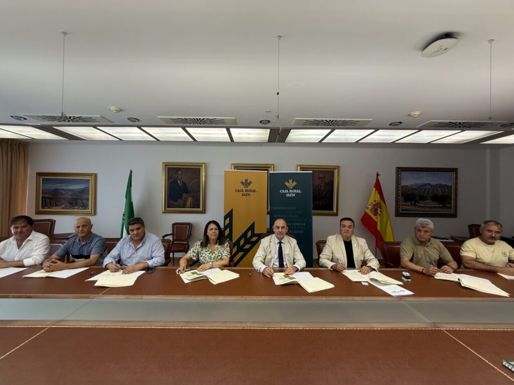 Caja Rural de Jaén sella un convenio con los siete Grupos de Desarrollo Rural de la provincia para impulsar el medio rural Asociación para el Desarrollo Rural de Andalucía C860872E 28DE 4DBB BD01 CD2FFFFD0618 1 1280x960 1